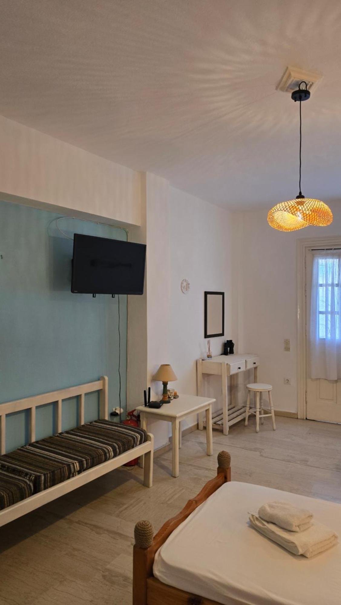 Teos Sunset View Apartment Batsi (Andros)